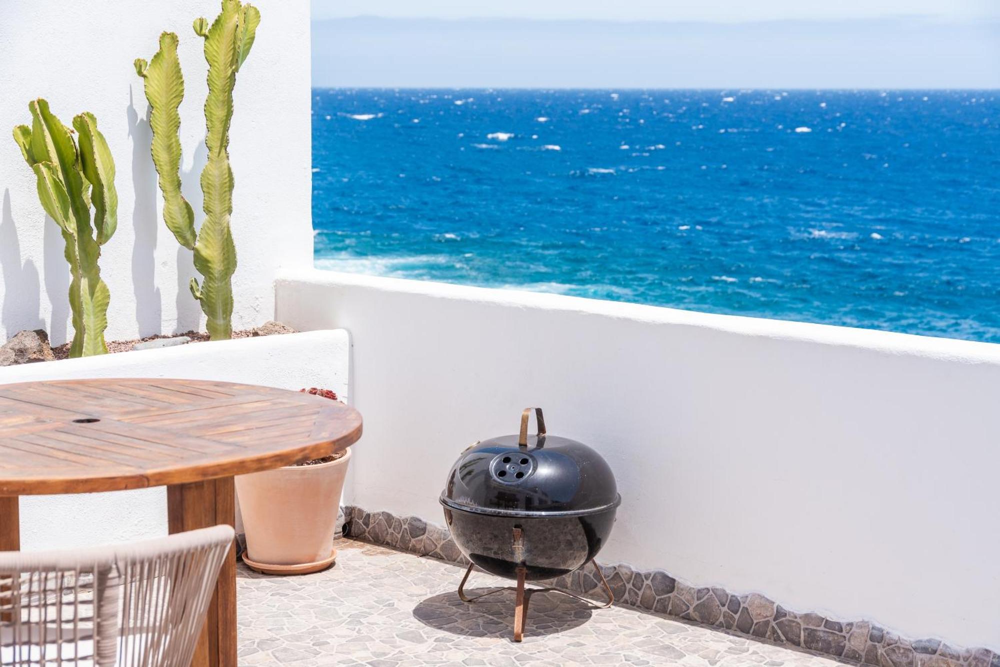 Canary Casita Next To The Atlantic Ocean *